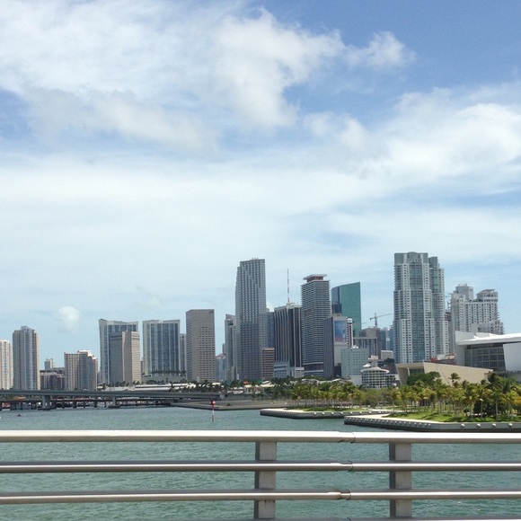 Meet your Posher, Alex - Picture 1 of 1